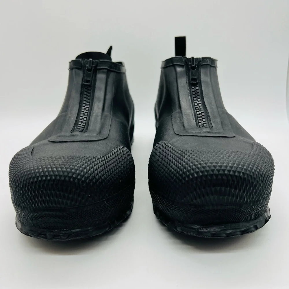 BOGS UNISEX ZIPPERED BLACK OVERSHOE SIZE 10 WATERPROOF COMPOSITE TOE NWOT - Picture 8 of 13